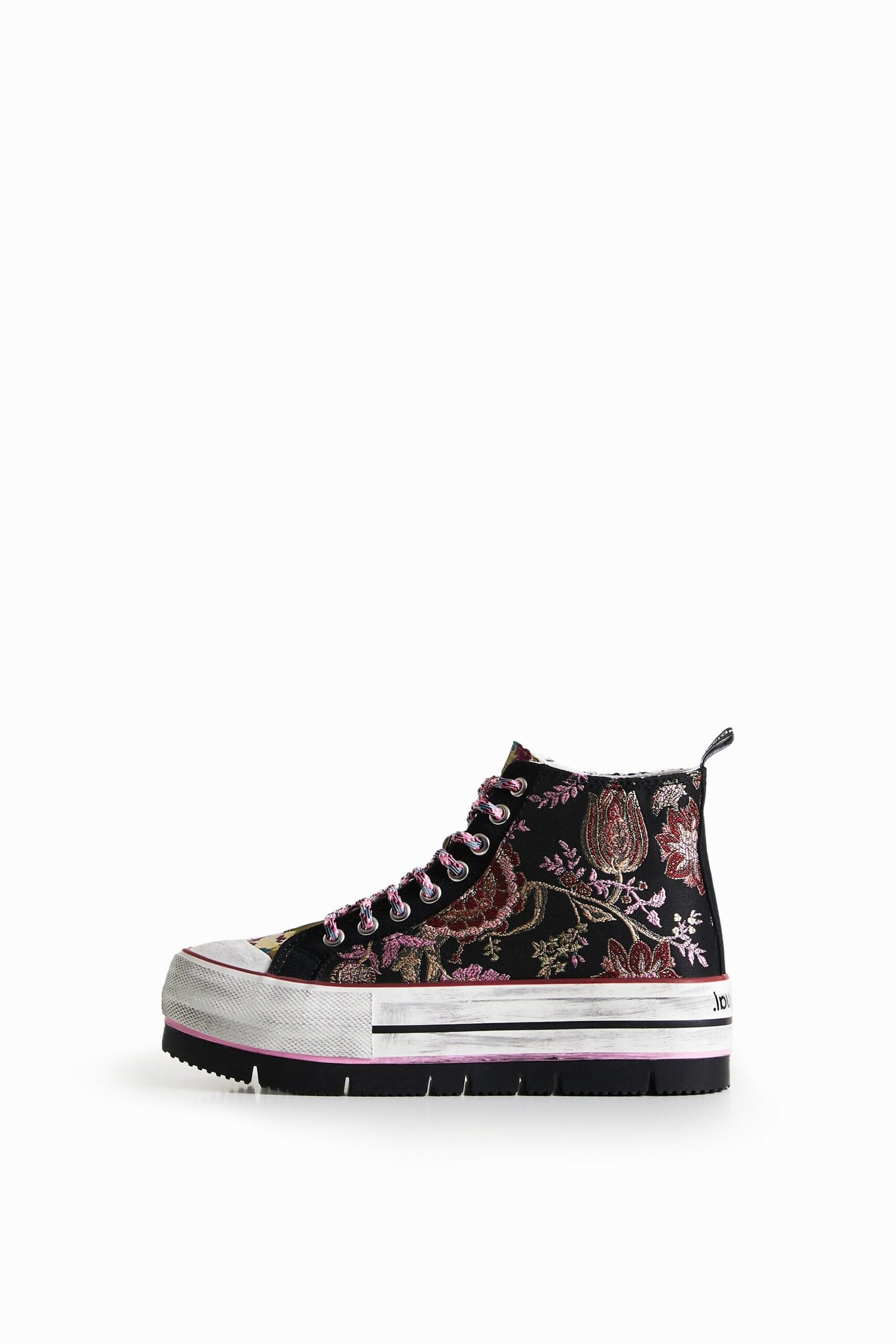 Hoge sneakers met plateauzool en oosterse patch - MATERIAL FINISHES - 36 1 Hoge sneakers met plateauzool en oosterse patch - MATERIAL FINISHES - 36