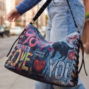 Grote graffiti tas - MATERIAL FINISHES - U