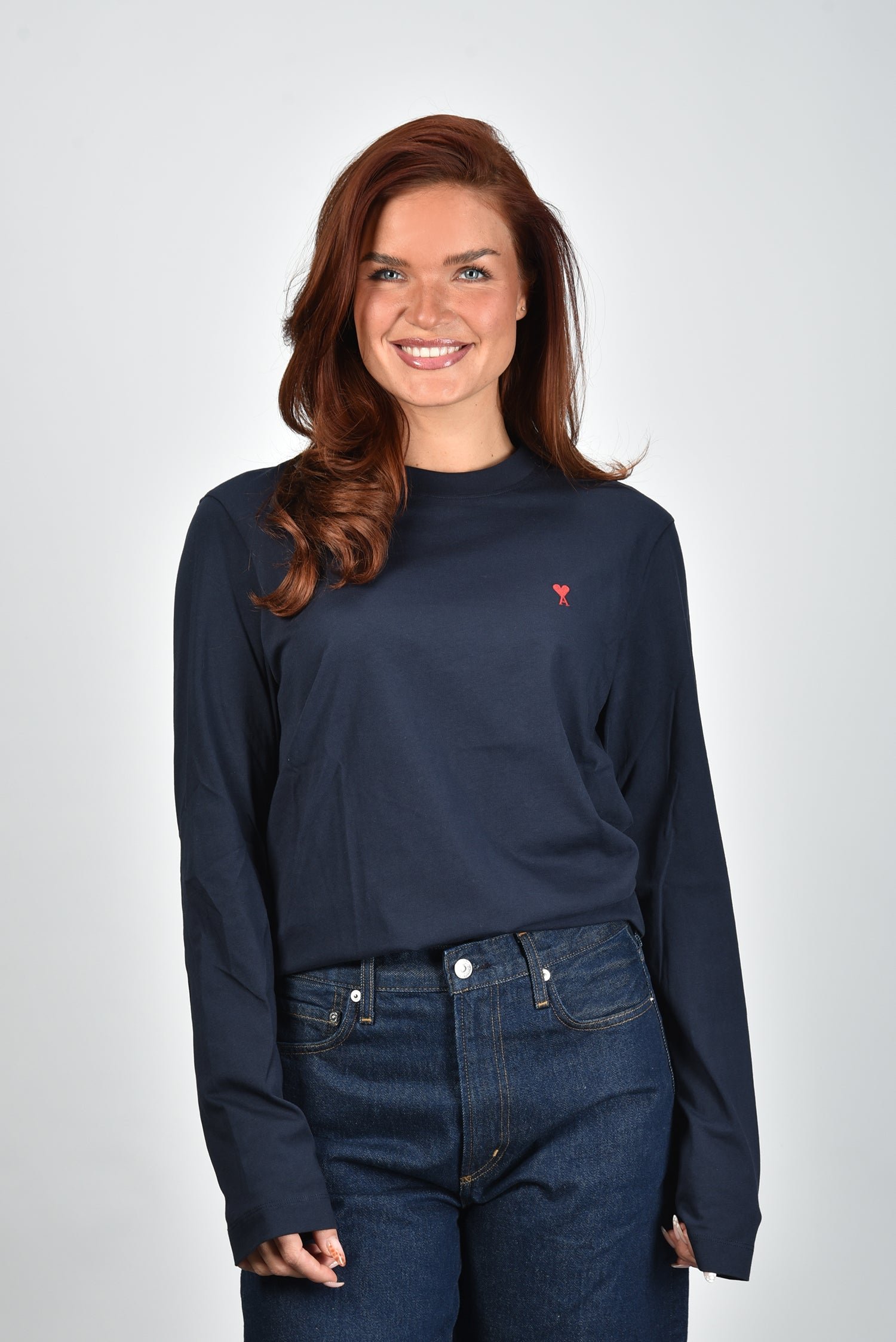 Ami Paris t-shirt ADC Ts Ml Rouge BFUTS235.724 bleu nuit 1 Ami Paris t-shirt ADC Ts Ml Rouge BFUTS235.724 bleu nuit