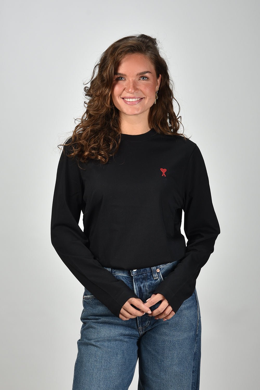 Ami Paris t-shirt ADC Ts Ml Rouge BFUTS235.724 noir 1 Ami Paris t-shirt ADC Ts Ml Rouge BFUTS235.724 noir