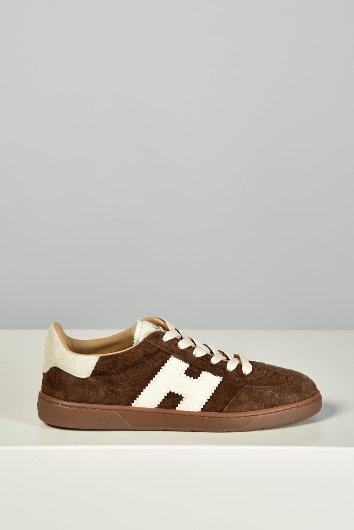 Hogan sneakers Cool HXW6470FB60UHK02FJ bruin 1 Hogan sneakers Cool HXW6470FB60UHK02FJ bruin