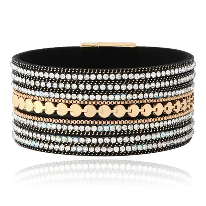 DEJA Brede Armband goudkleurig met kristallen in zwart 1 DEJA Brede Armband goudkleurig met kristallen in zwart