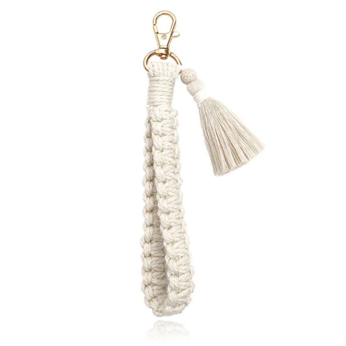Deja Jewels Macramé Gevlochten Sleutelhanger - Wit 1 Deja Jewels Macramé Gevlochten Sleutelhanger - Wit