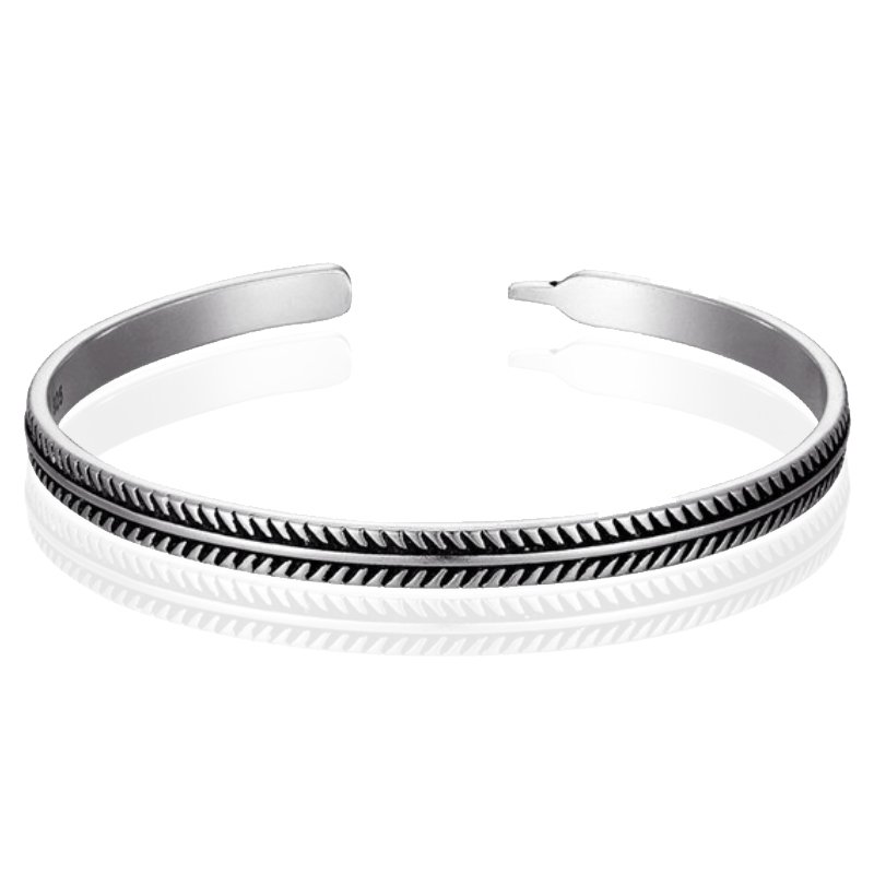 LGT JWLS Vintage Manchetarmband - Tibetaans Zilver - Edgy 1 LGT JWLS Vintage Manchetarmband - Tibetaans Zilver - Edgy