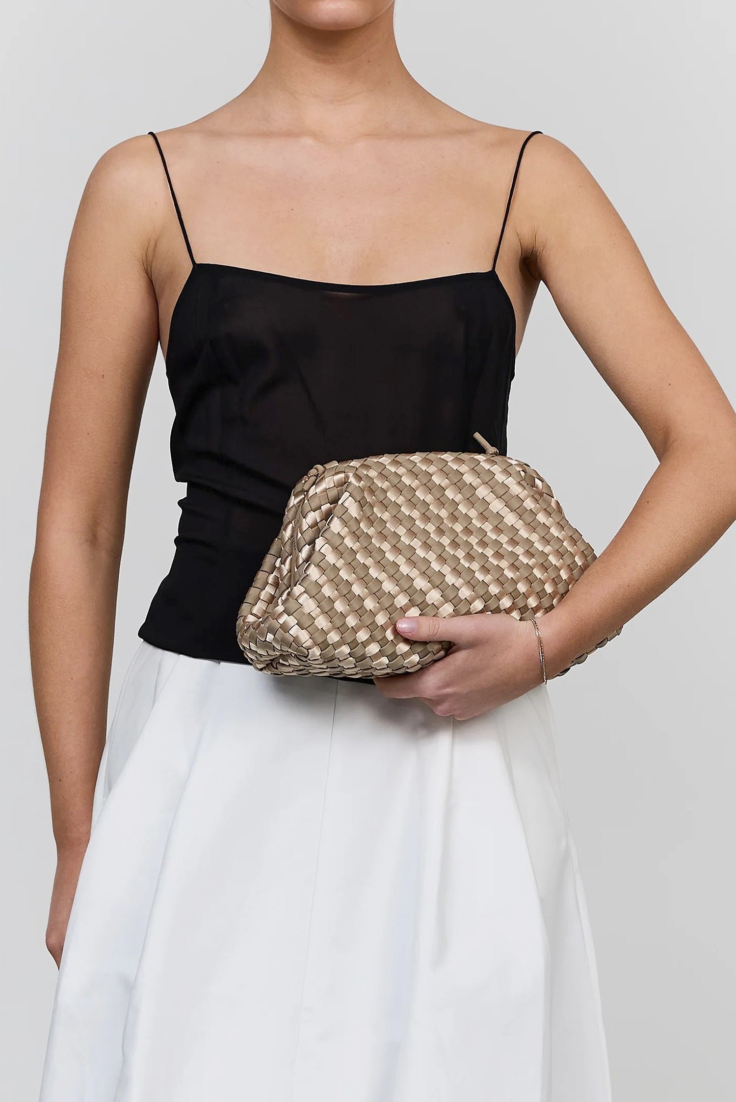 Marrea clutch Pouch oysters & champagne 1 Marrea clutch Pouch oysters & champagne