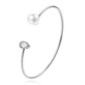 Zilverkleurige armband met Ovale Zirkonia Steen en Imitatie Parel